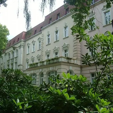 Uzdrowisko Gryf 3* Polczyn-Zdroj