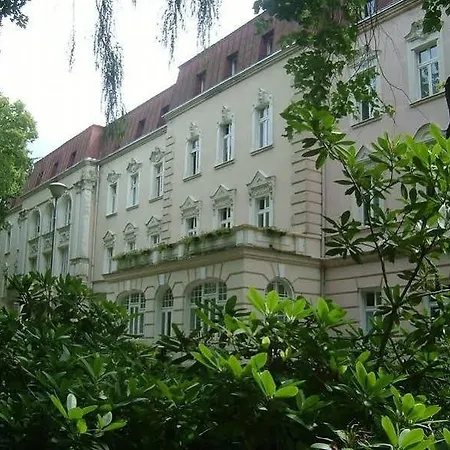 Holiday park Uzdrowisko Gryf 3*